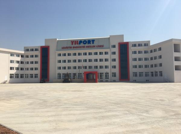 Yılport Ulaştırma Hizmetleri Mesleki ve Teknik Anadolu Lisesi Fotoğrafı